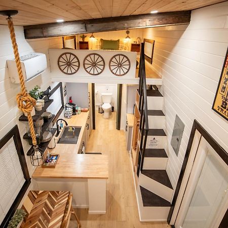 Unique Tiny Home Minutes From Downtown Ellensburg Eksteriør billede